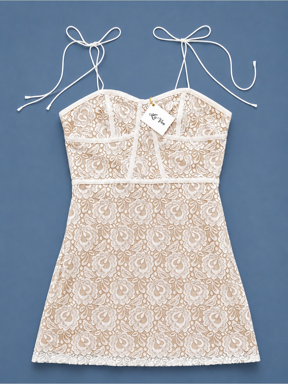 La ‘Ven NWT Lace Mini Dress Medium Ivory Nude Fully Lined Tie Strap Corset Style